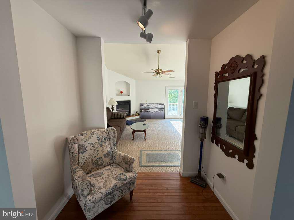 WAYLANDS - Residential