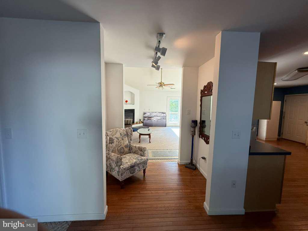 WAYLANDS - Residential