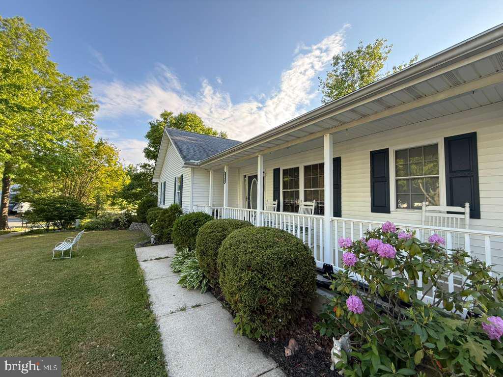 WAYLANDS - Residential