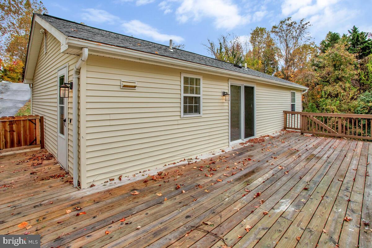 THE HIGHLANDS - Residential Lease