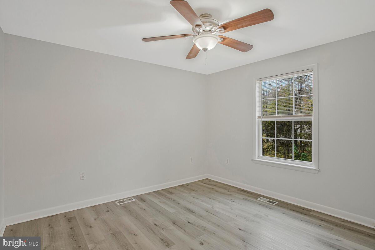 THE HIGHLANDS - Residential Lease