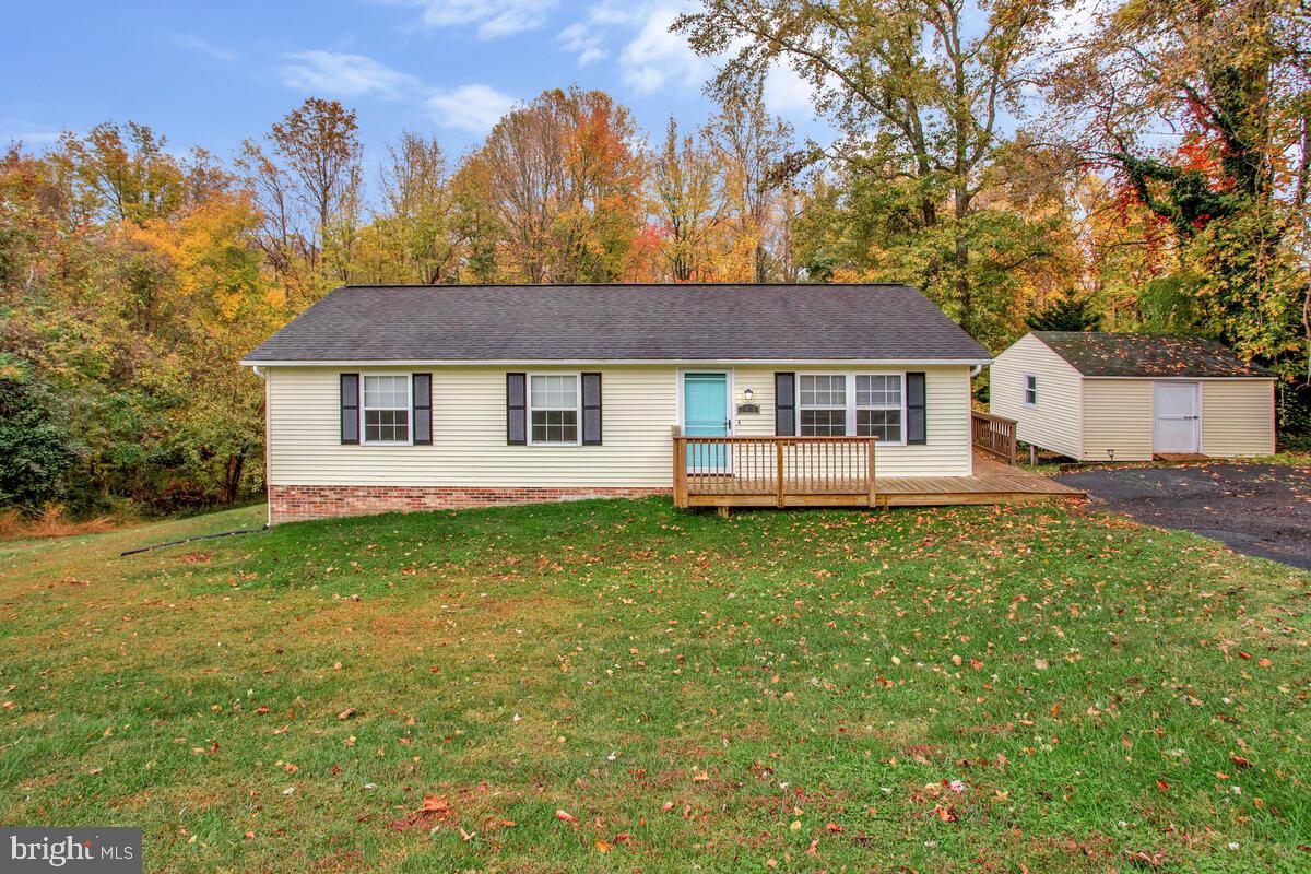 THE HIGHLANDS - Residential Lease