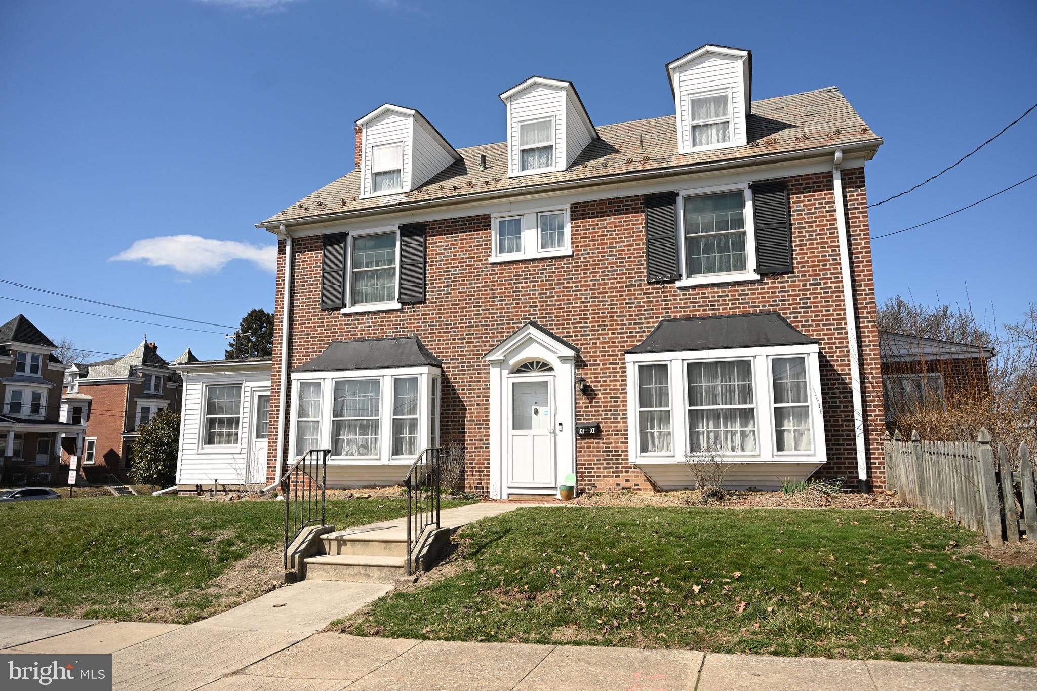 NORRISTOWN - Residential