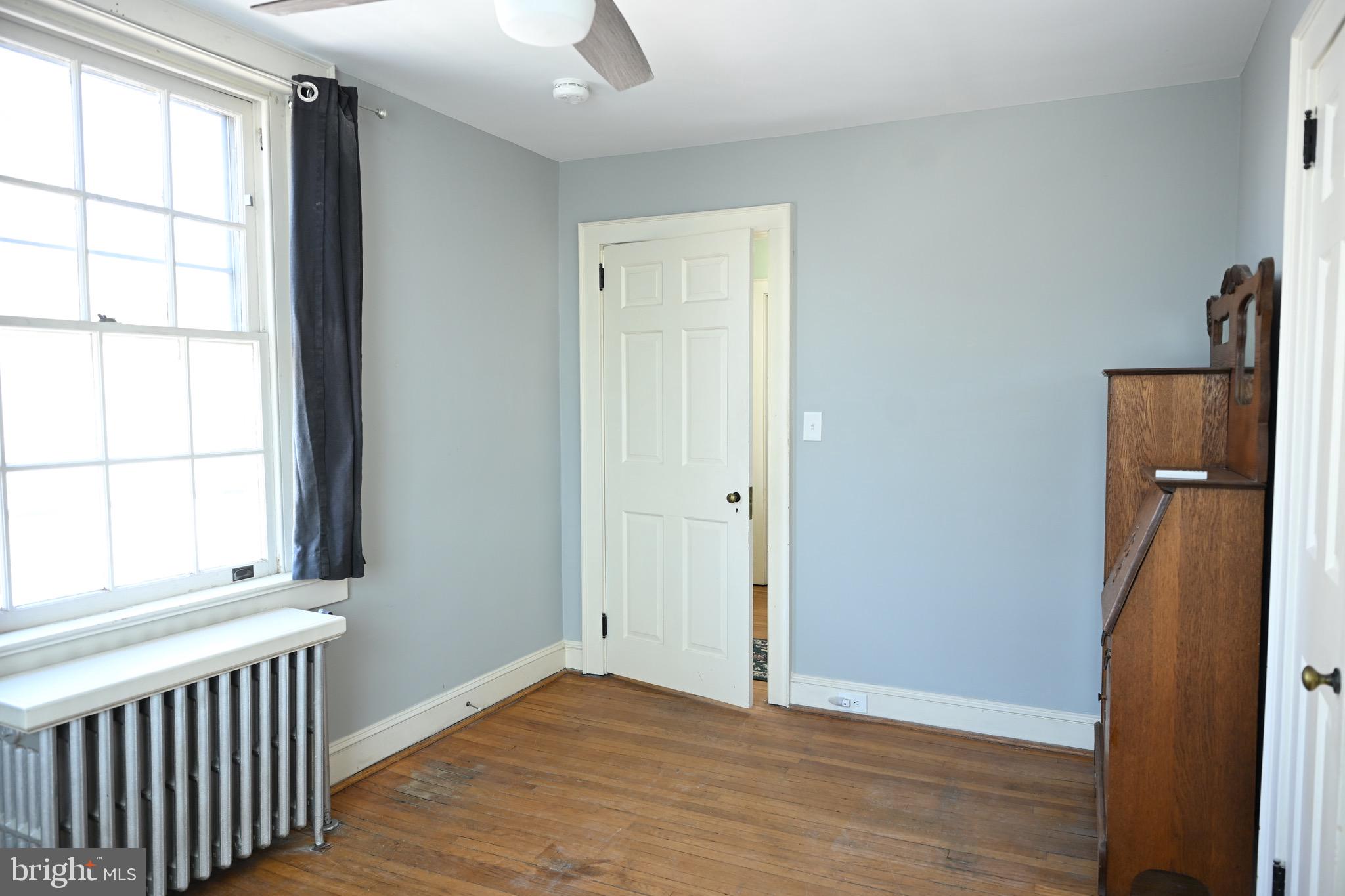 NORRISTOWN - Residential