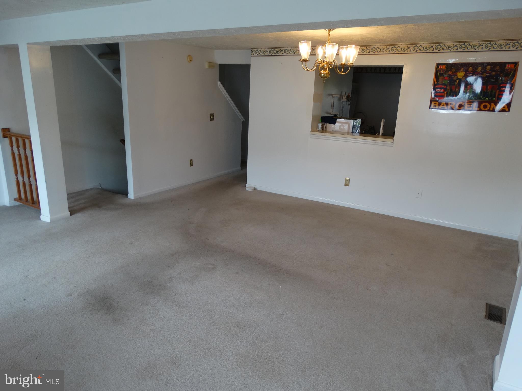 ASHBURN VILLAGE - Residential