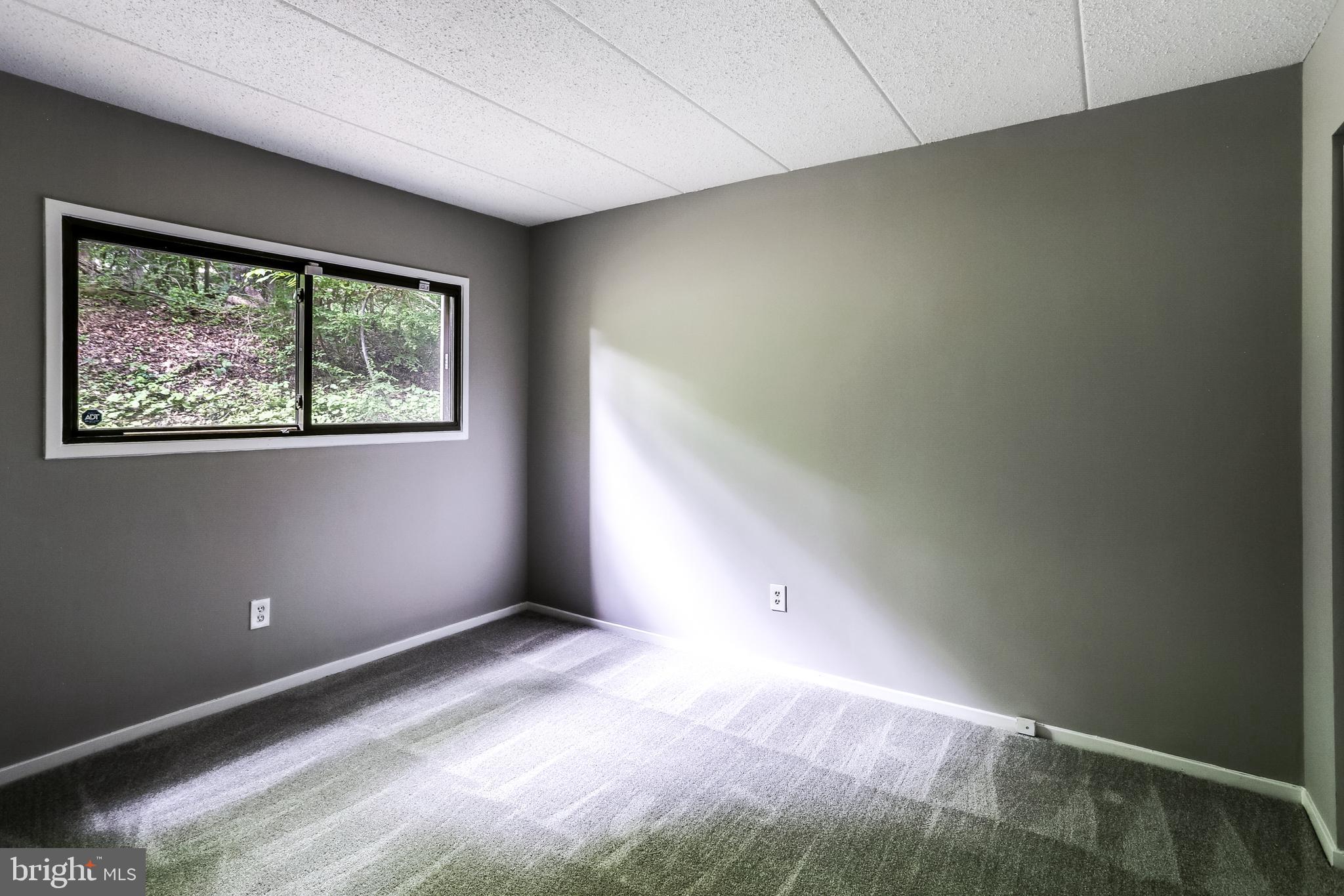 DEERING WOODS - Residential