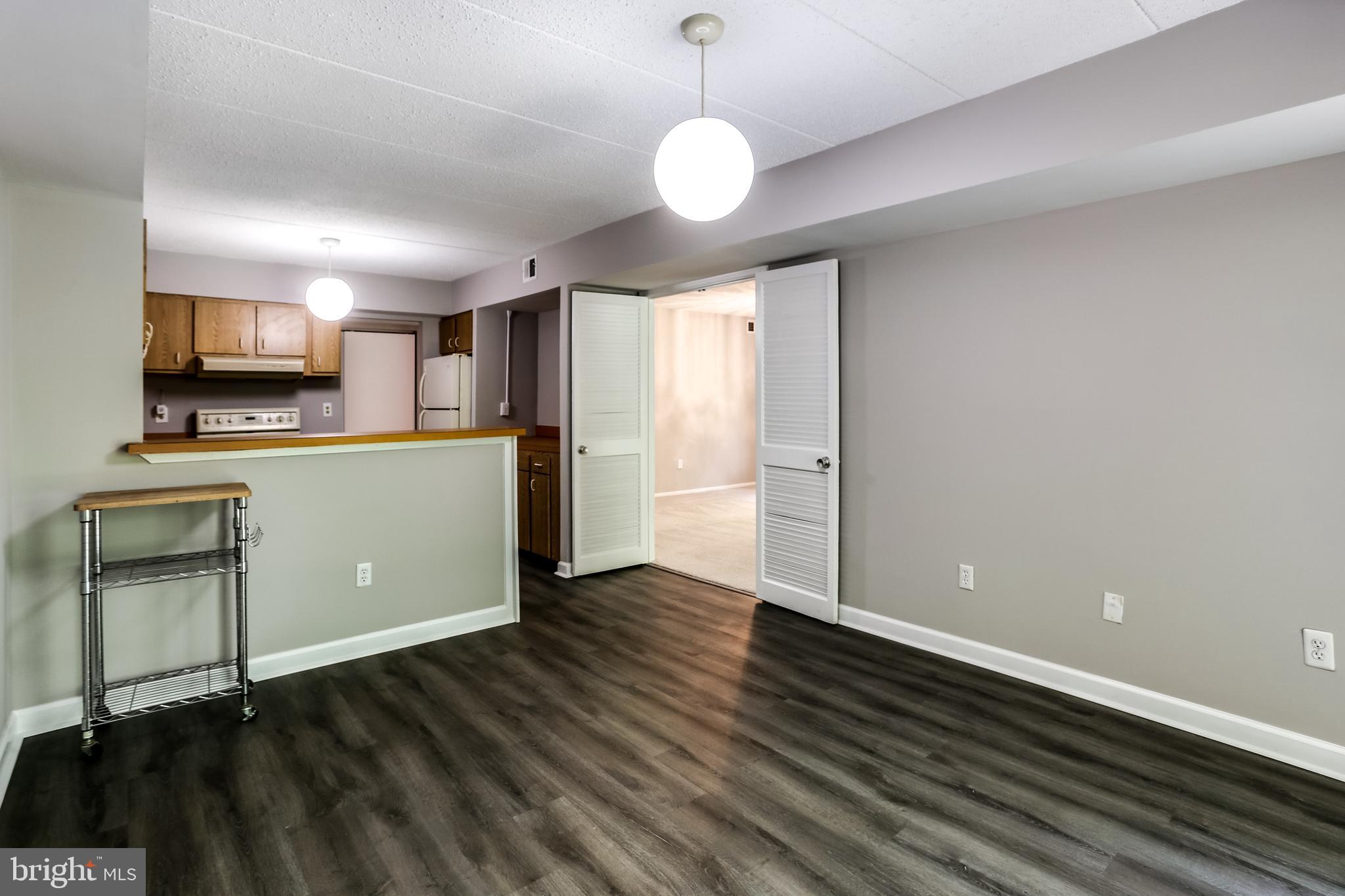 DEERING WOODS - Residential