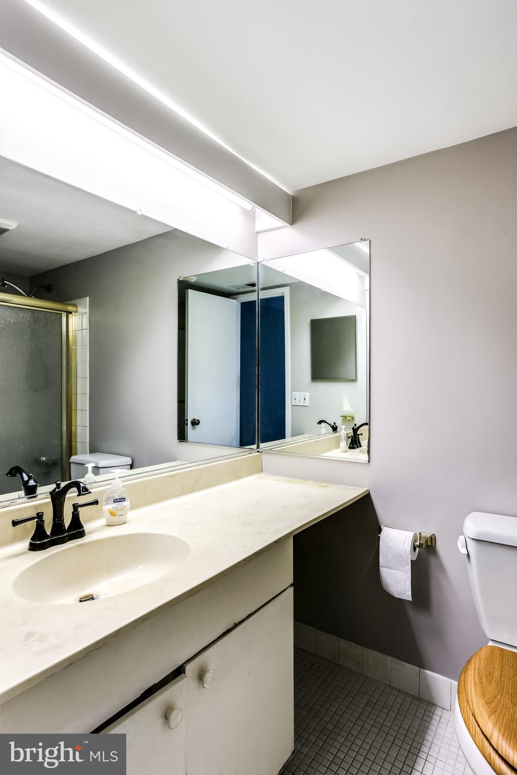 DEERING WOODS - Residential