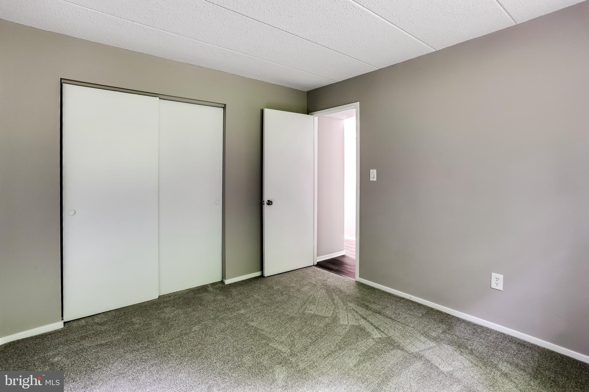 DEERING WOODS - Residential