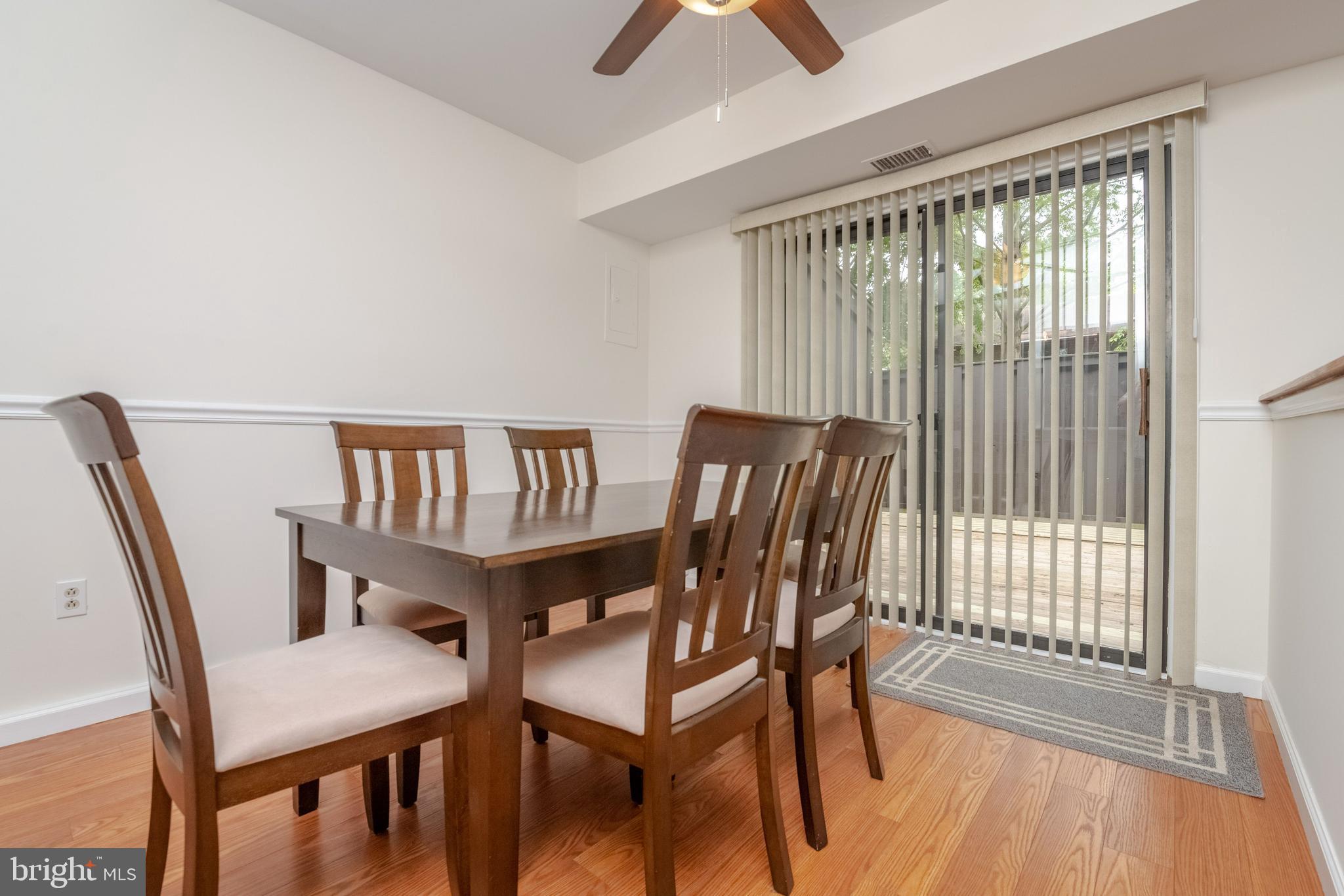 CINNAMON TREE - Residential