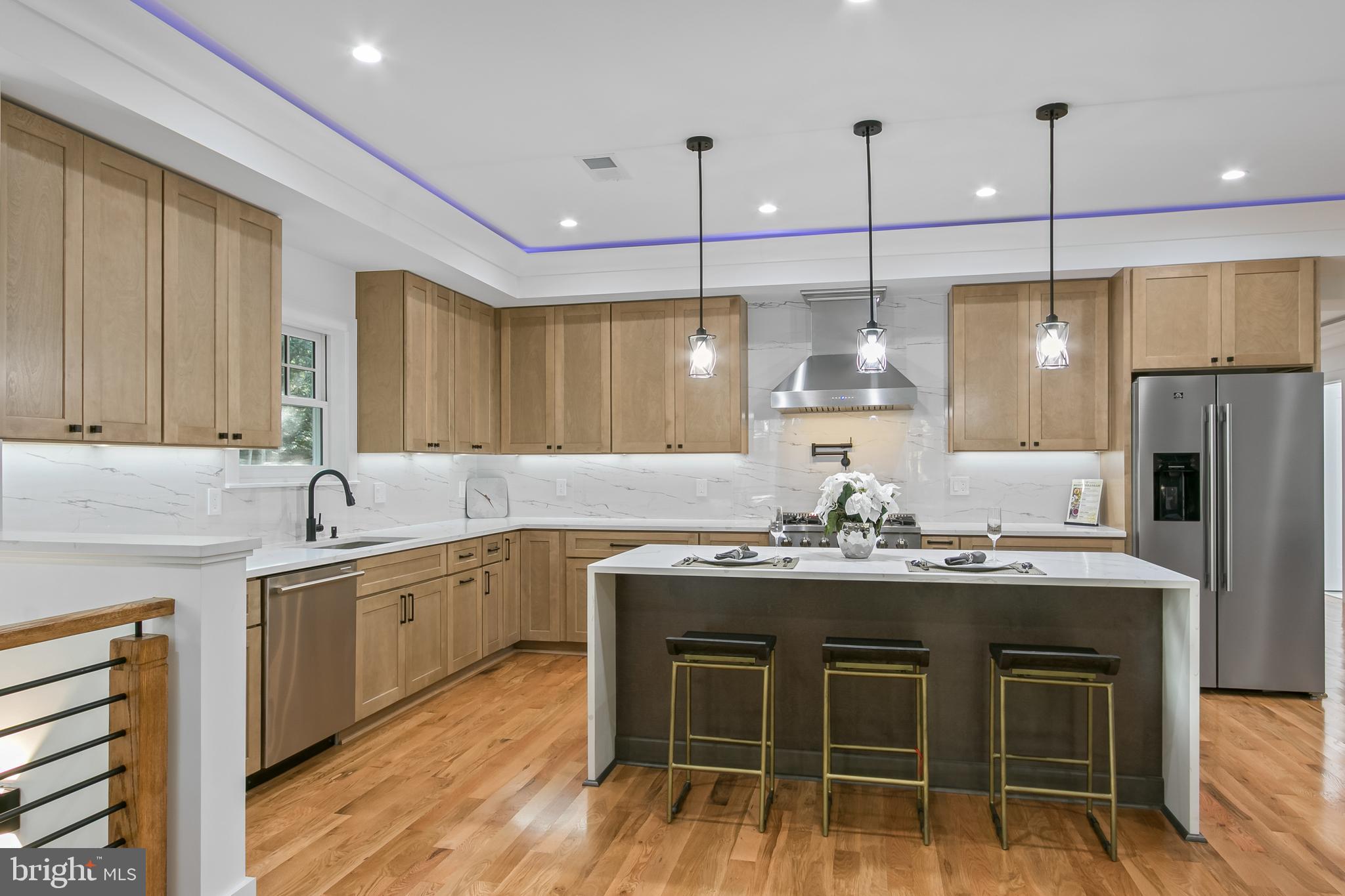 KENSINGTON - Residential