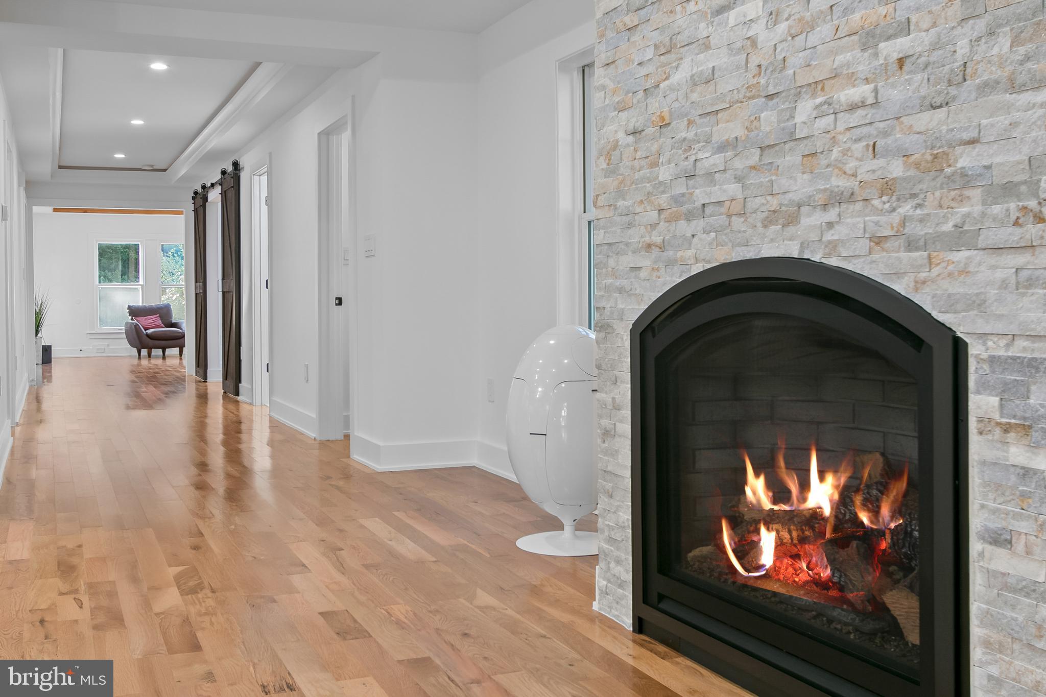 KENSINGTON - Residential