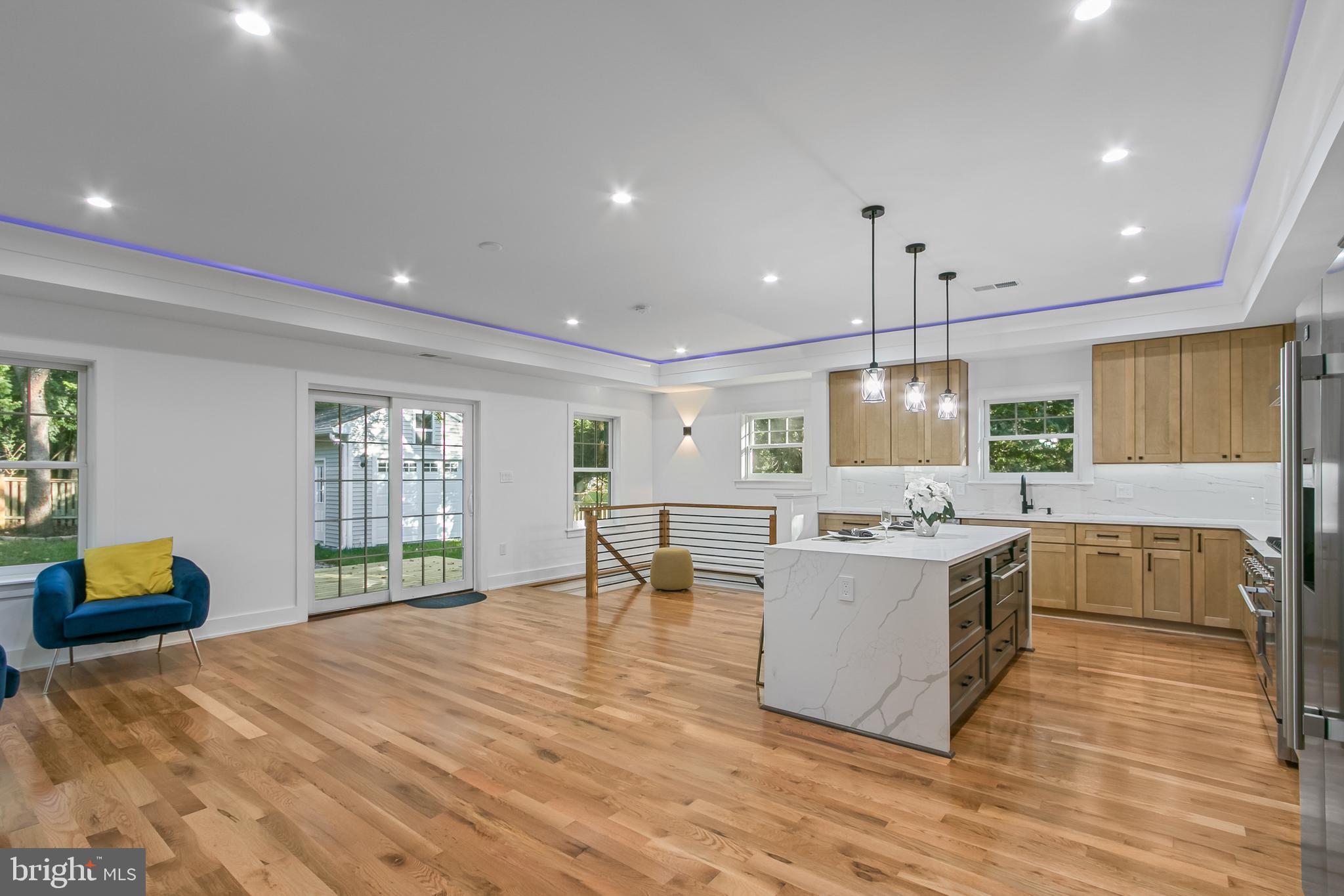 KENSINGTON - Residential