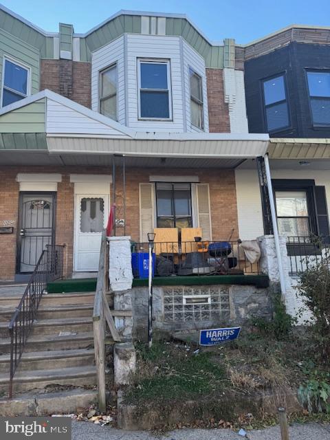 Attention Investors & Buyers! This property in the desirable neighborhood of Philadelphia offers endless potential. Located at 6150 Delancey Street, this 3-bedroom, 1-bath home provides 1,000 sq. ft. of space, making it perfect for those looking to flip, rent, or customize their next project.
**Key Features:**
- 🛏️ 3 Bedrooms, 1 Bathroom
- 🏠 1,000 sq. ft. of space
- 🌳 Small fenced backyard with a tree
- 🚗 Parking on one side of the street
- 🏠 Zoned RM-1
This property is sold in *AS-IS* condition. The buyer is responsible for Permits Use and Occupancy (U&O), cleaning out the property, and verifying all information. Offers will only be considered upon submission of a Letter of Intent and proof of funds based on the information provided.
**Financial Details:**
- Cash, Hard Money, or Private Money offers only
This is a great opportunity for those seeking a versatile investment property. Don’t miss out – reach out today to learn more!
*All information is provided for informational purposes only. Buyer must perform due diligence, and the seller makes no warranties or guarantees regarding the property’s condition, value, or financial benefits.*