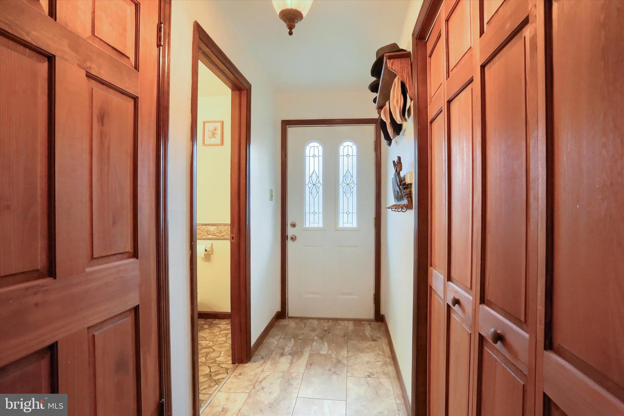 SHERWOOD FOREST - Residential