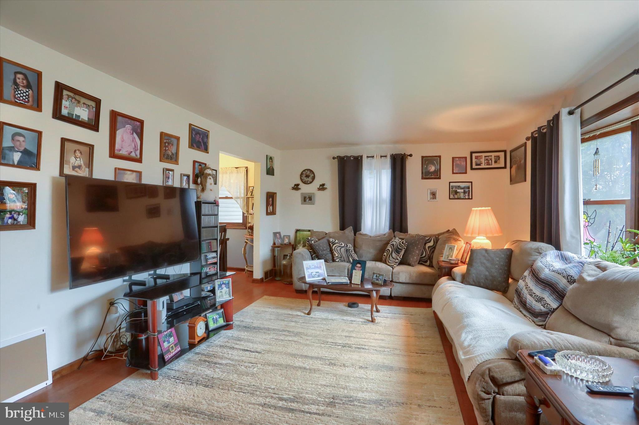 SHERWOOD FOREST - Residential