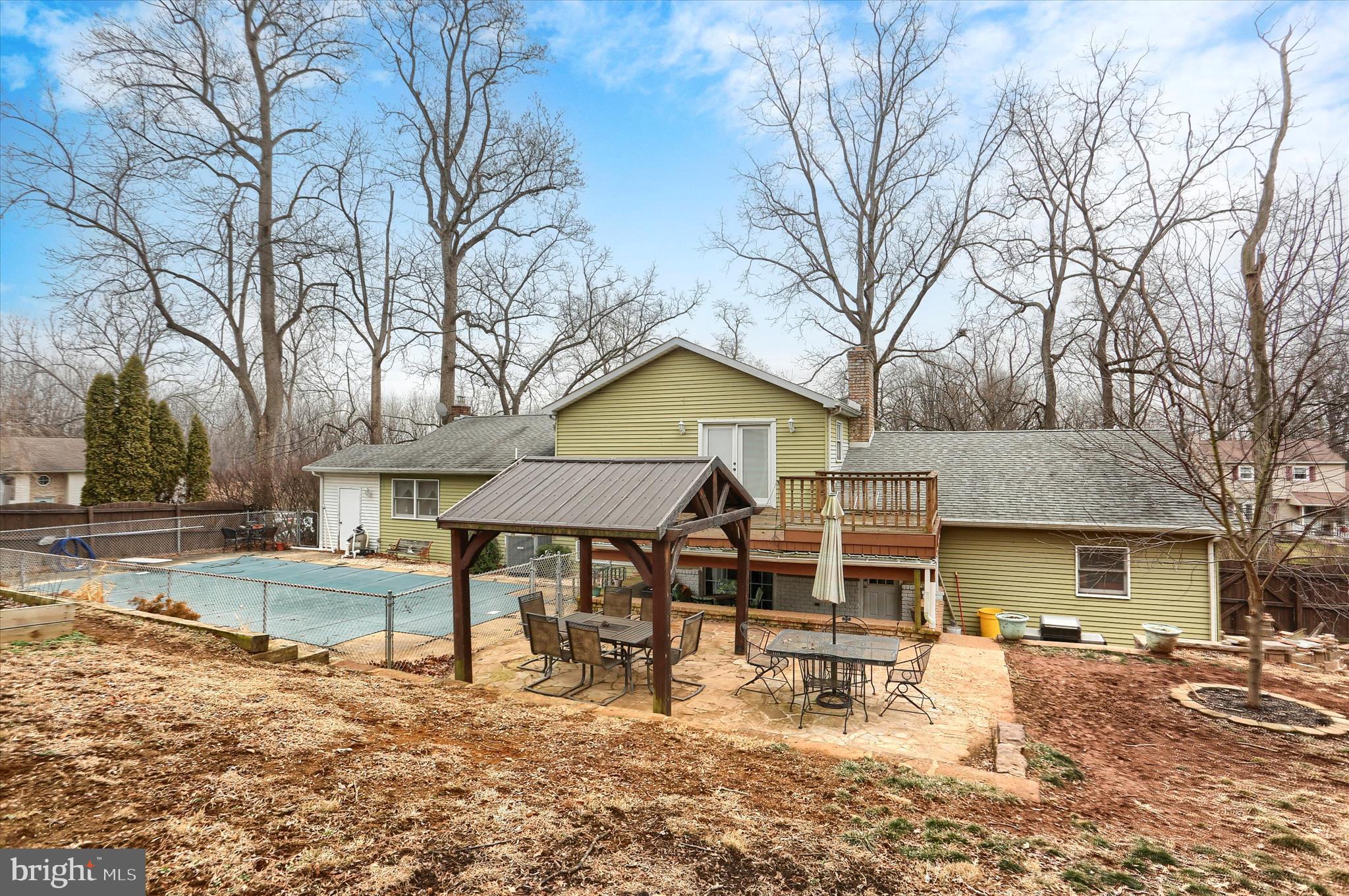 SHERWOOD FOREST - Residential