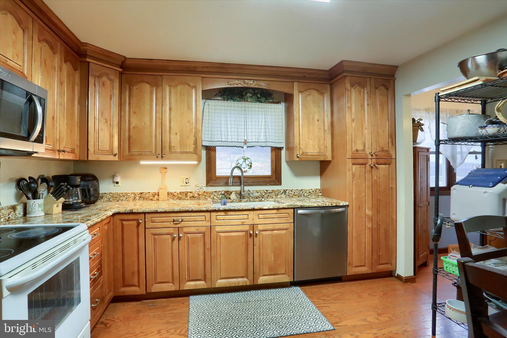 SHERWOOD FOREST - Residential