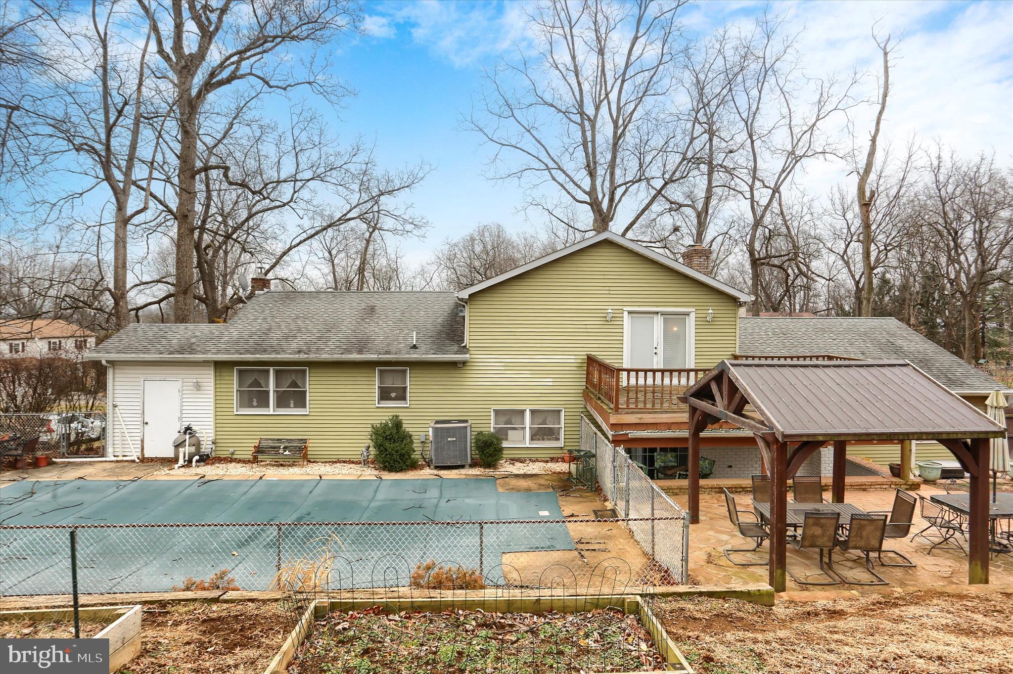 SHERWOOD FOREST - Residential