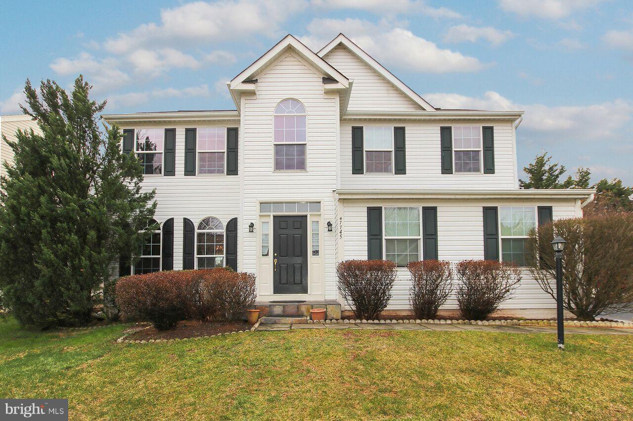 CASCADES - Residential Lease