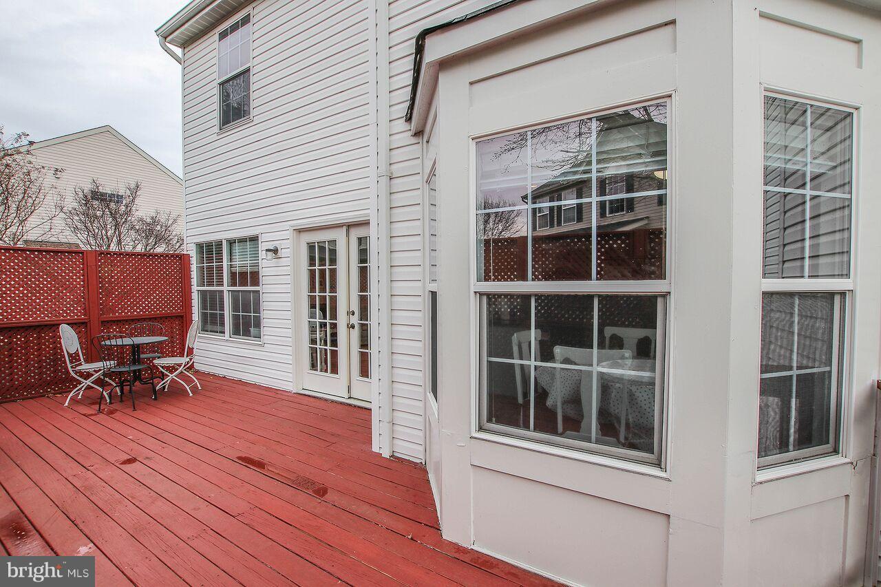 CASCADES - Residential Lease