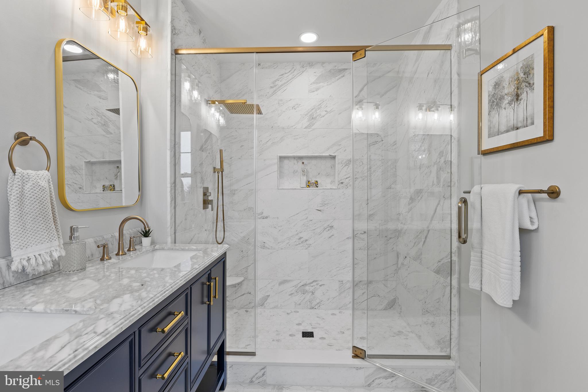 SOUTH WAYNE - Residential