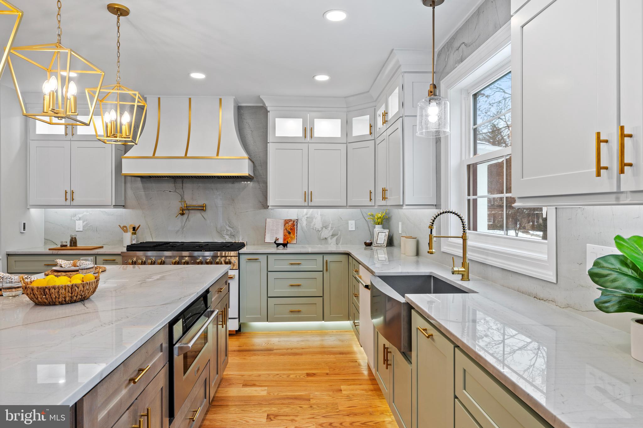 SOUTH WAYNE - Residential