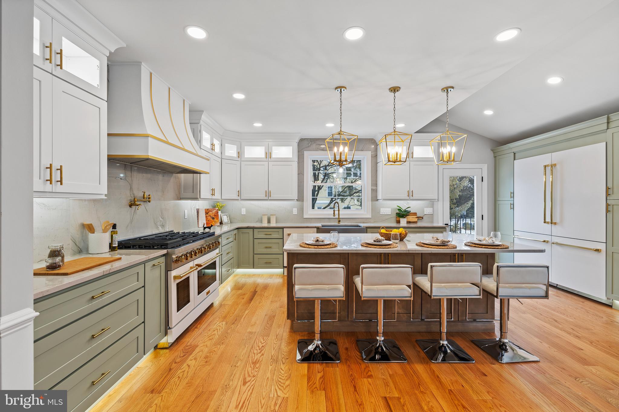 SOUTH WAYNE - Residential