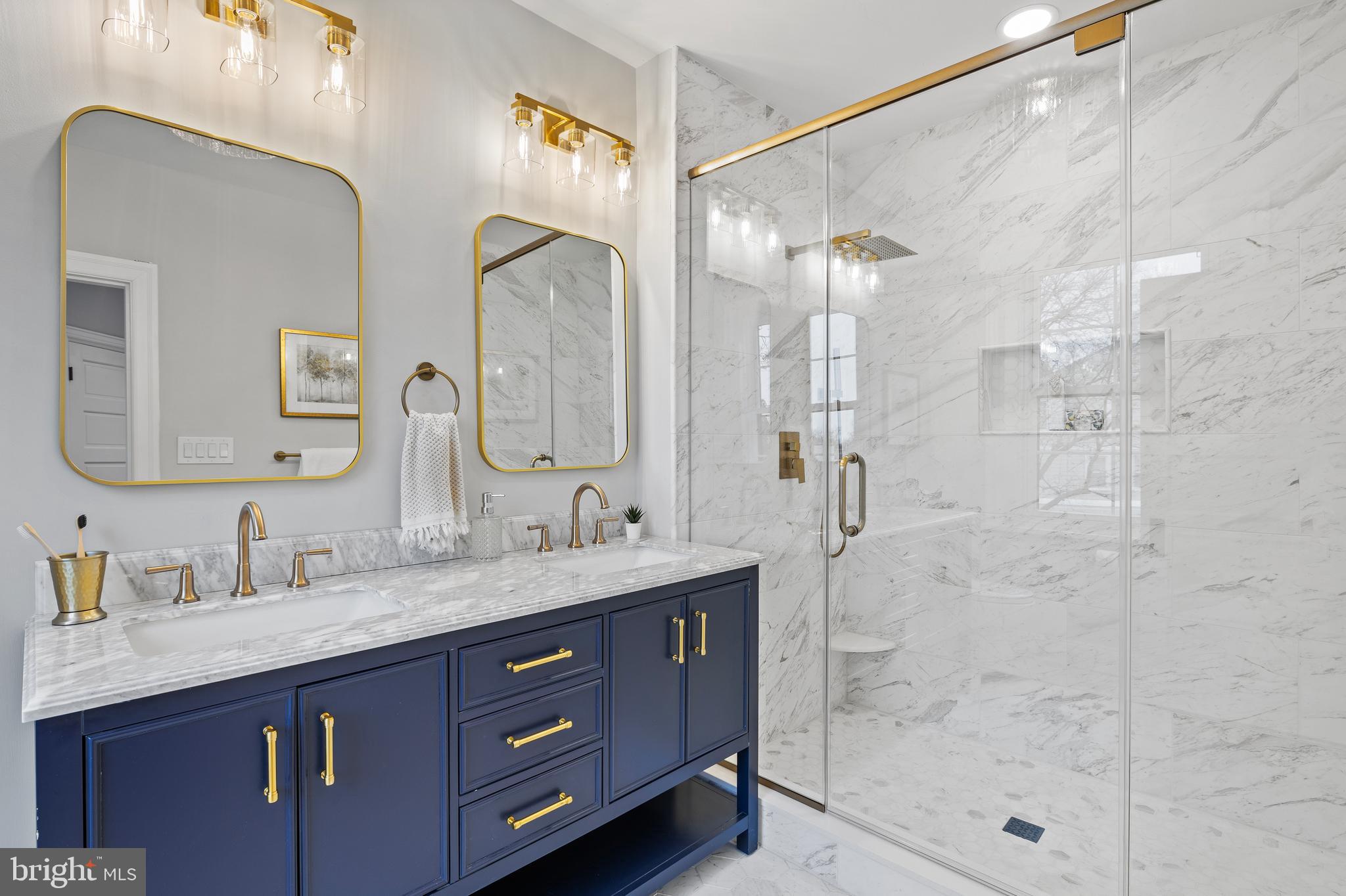 SOUTH WAYNE - Residential