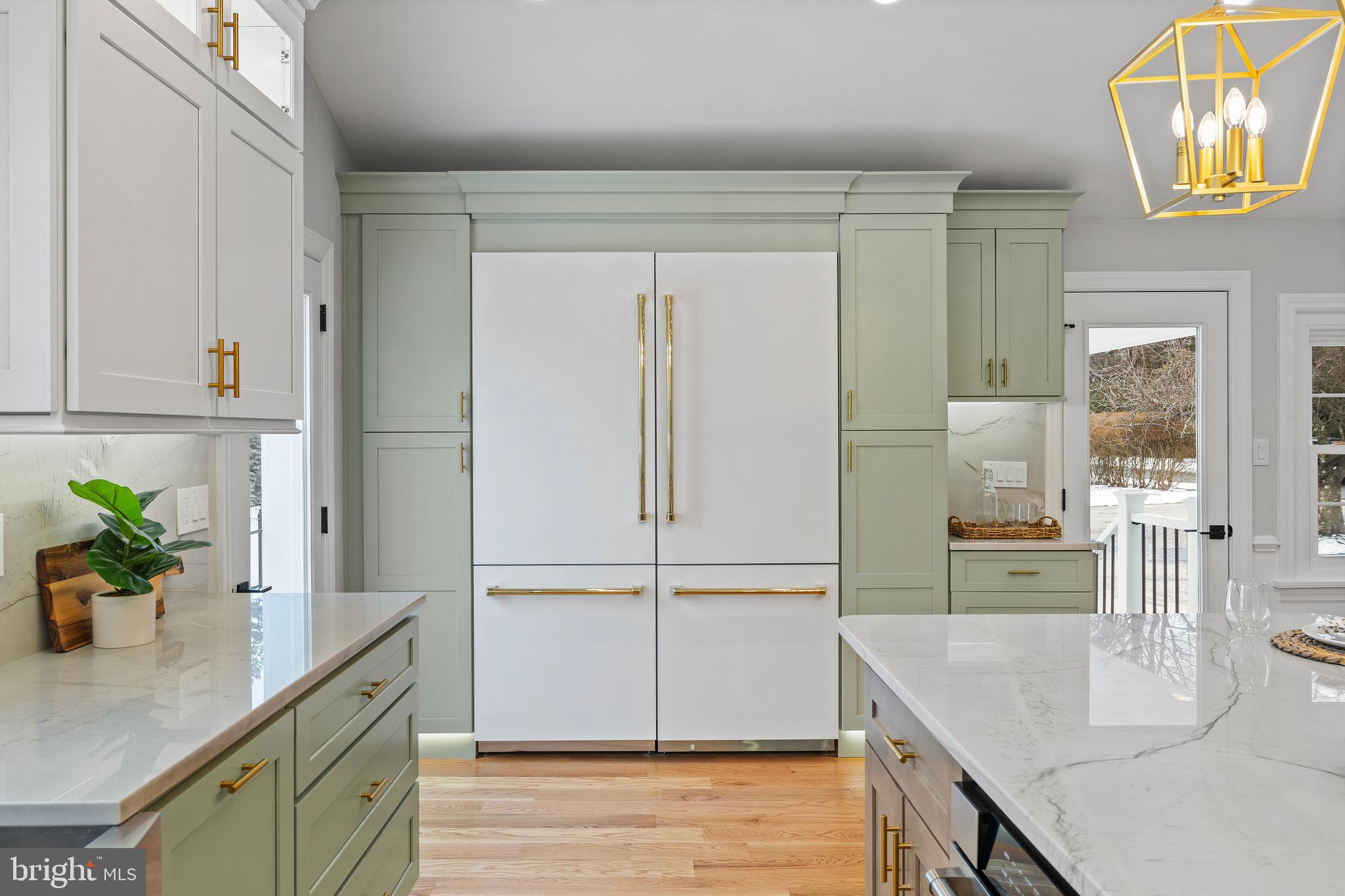 SOUTH WAYNE - Residential