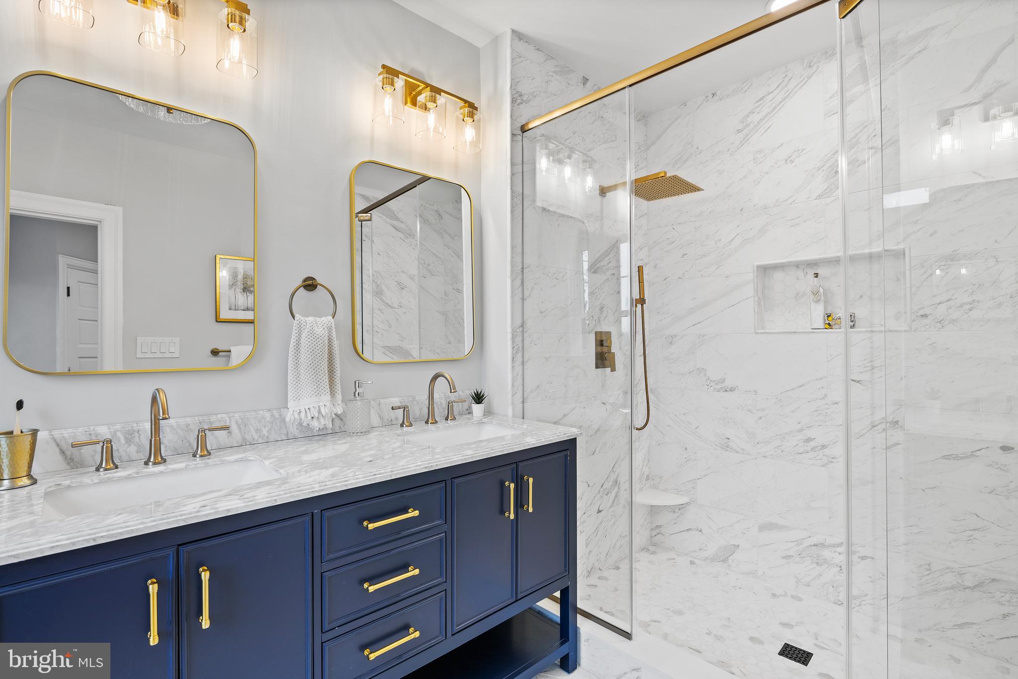 SOUTH WAYNE - Residential