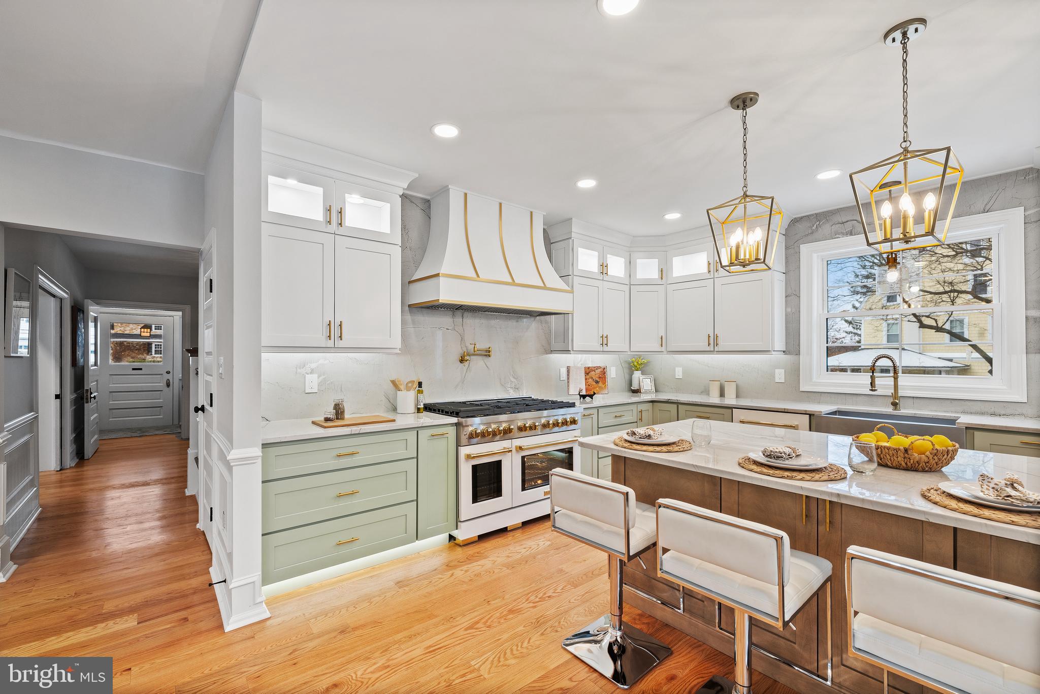 SOUTH WAYNE - Residential