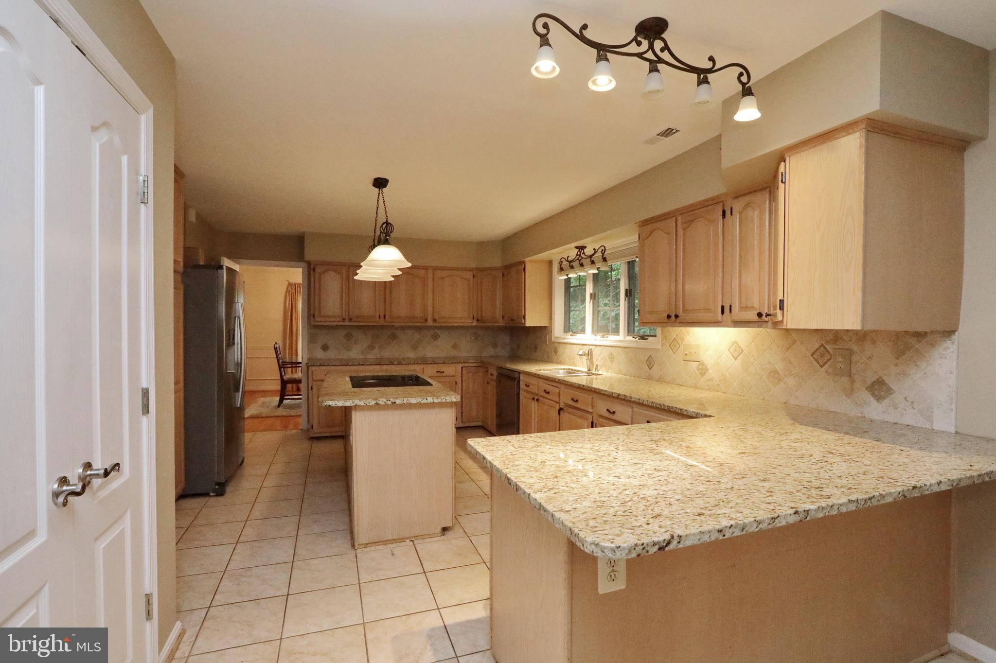 MOUNT EAGLE FARM - Residential