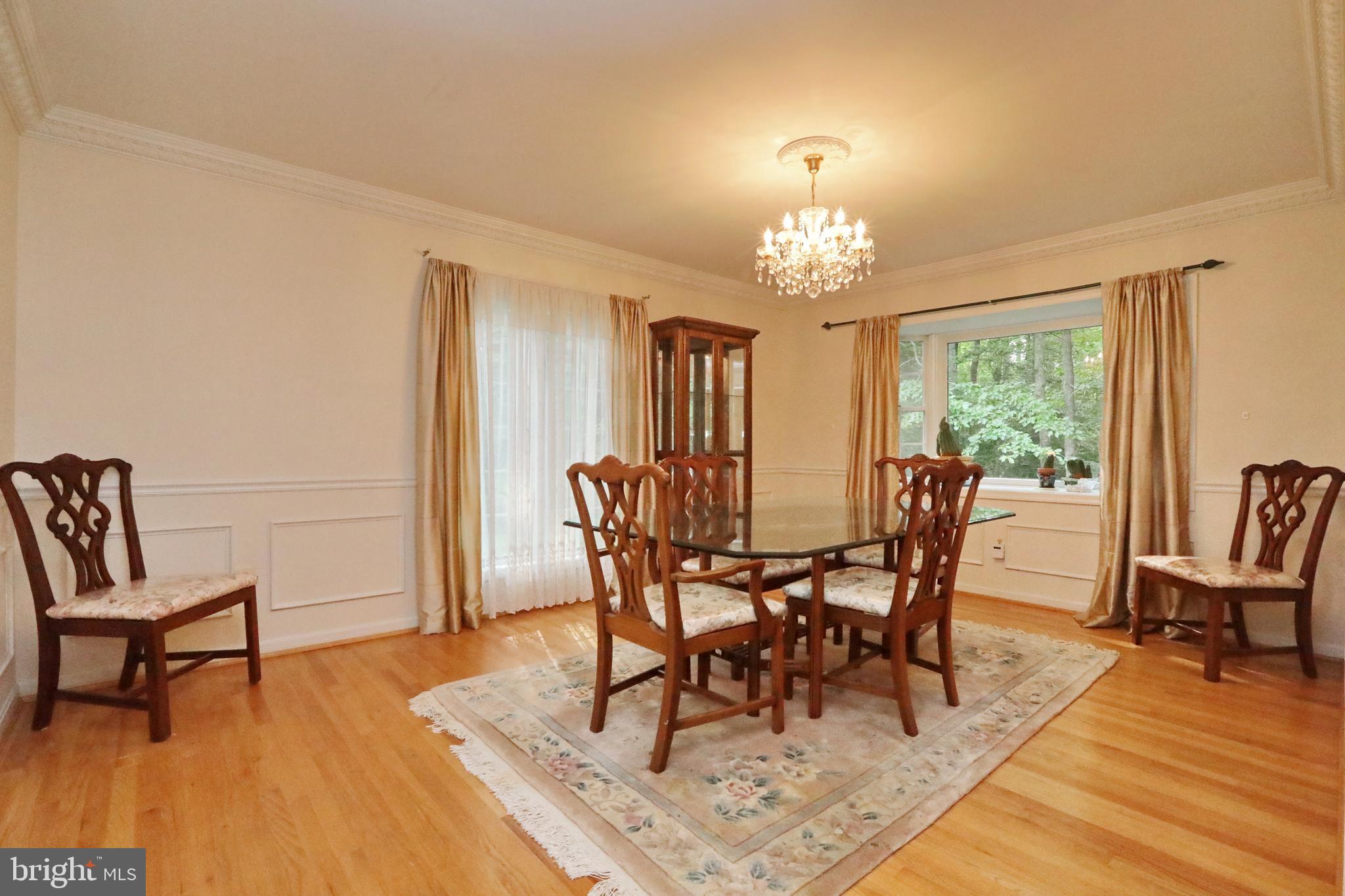 MOUNT EAGLE FARM - Residential