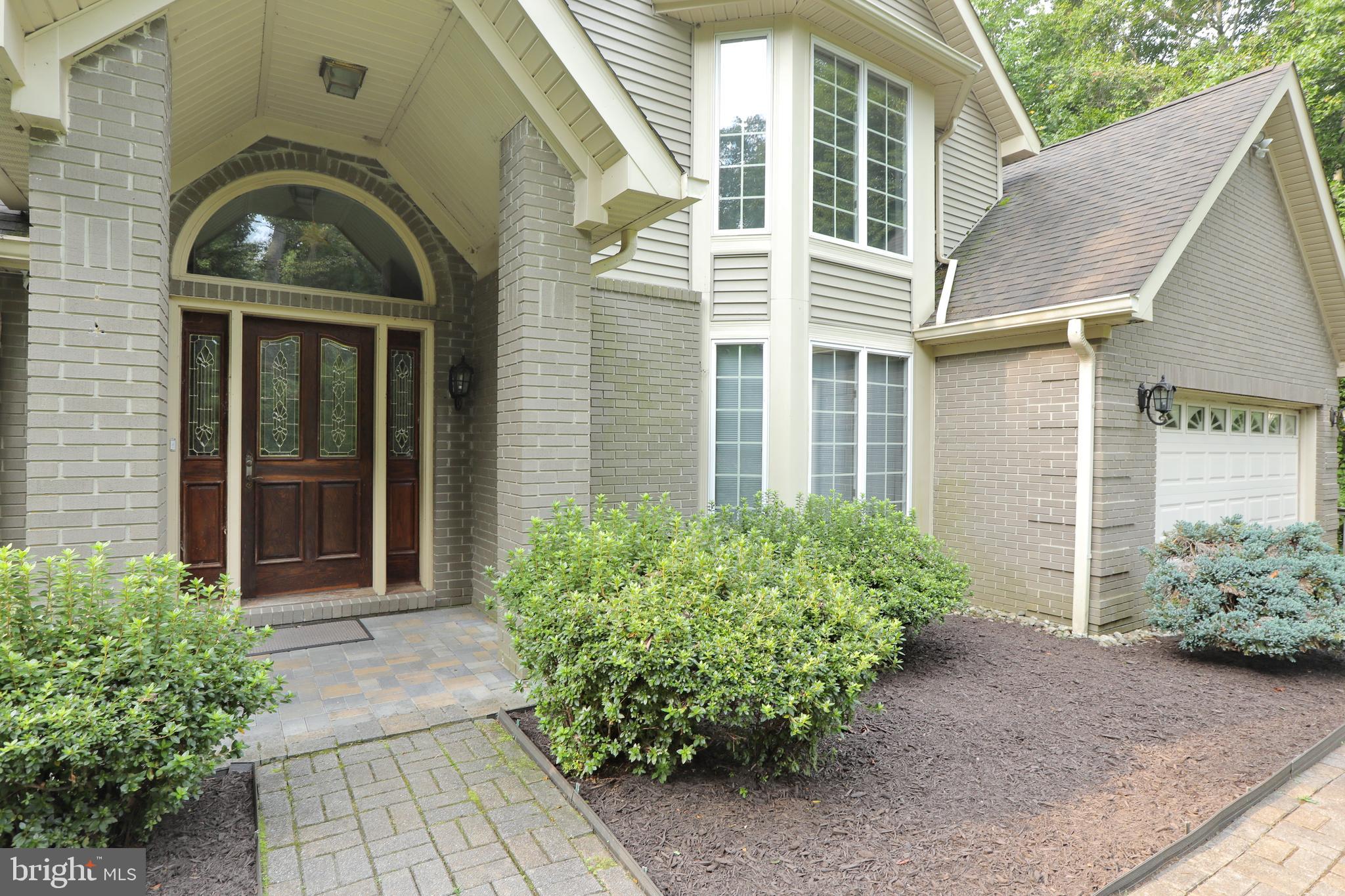 MOUNT EAGLE FARM - Residential