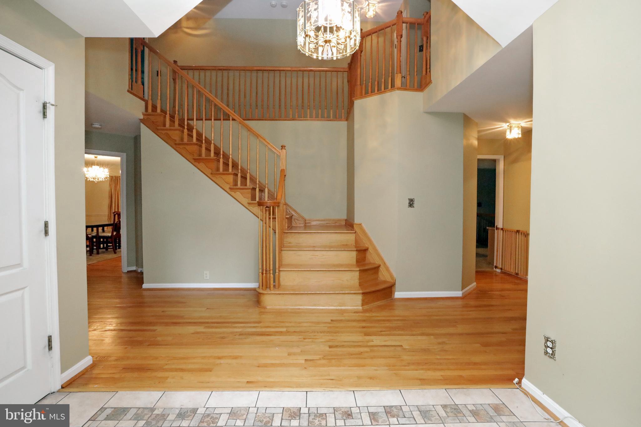 MOUNT EAGLE FARM - Residential