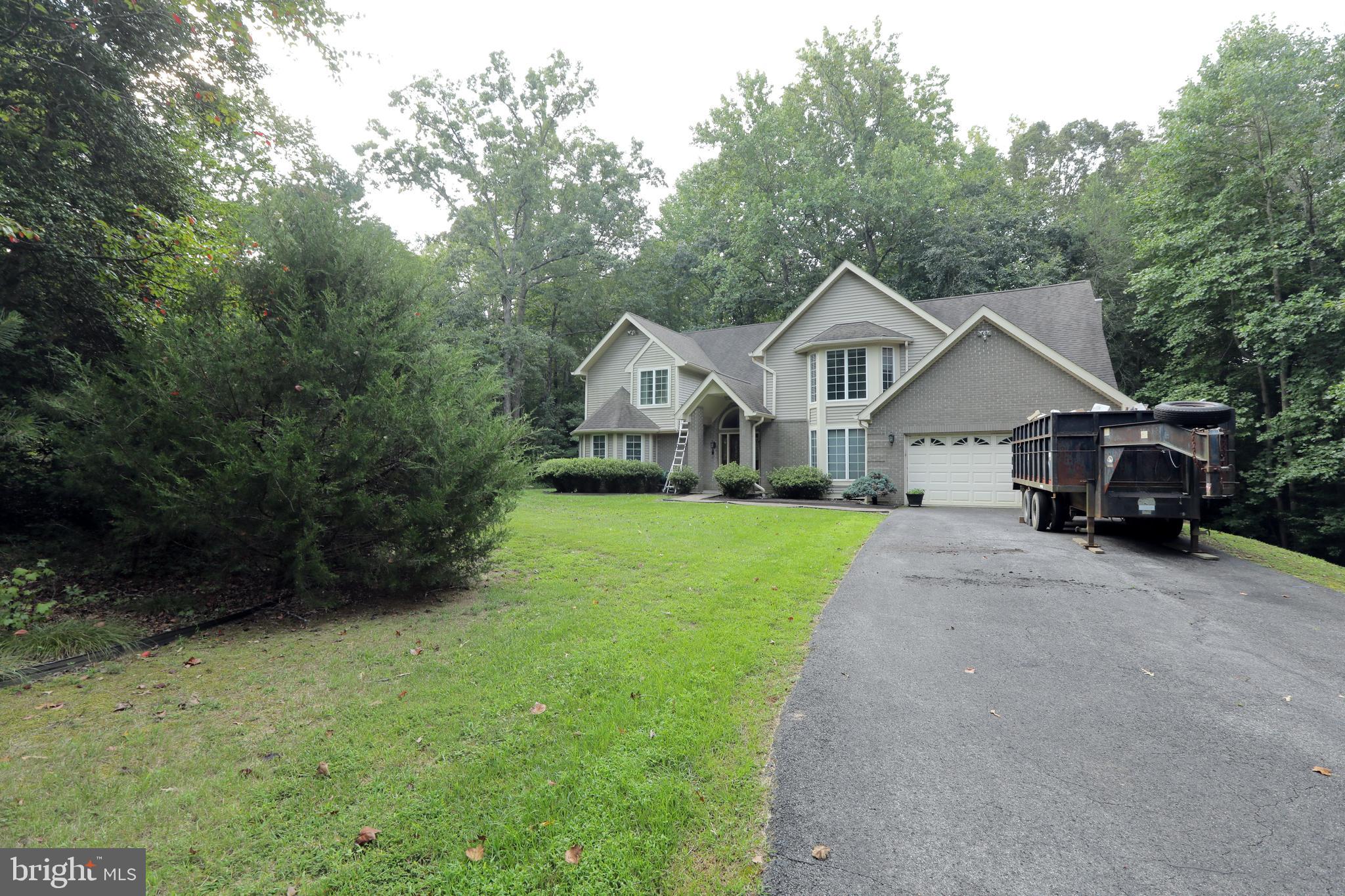 MOUNT EAGLE FARM - Residential