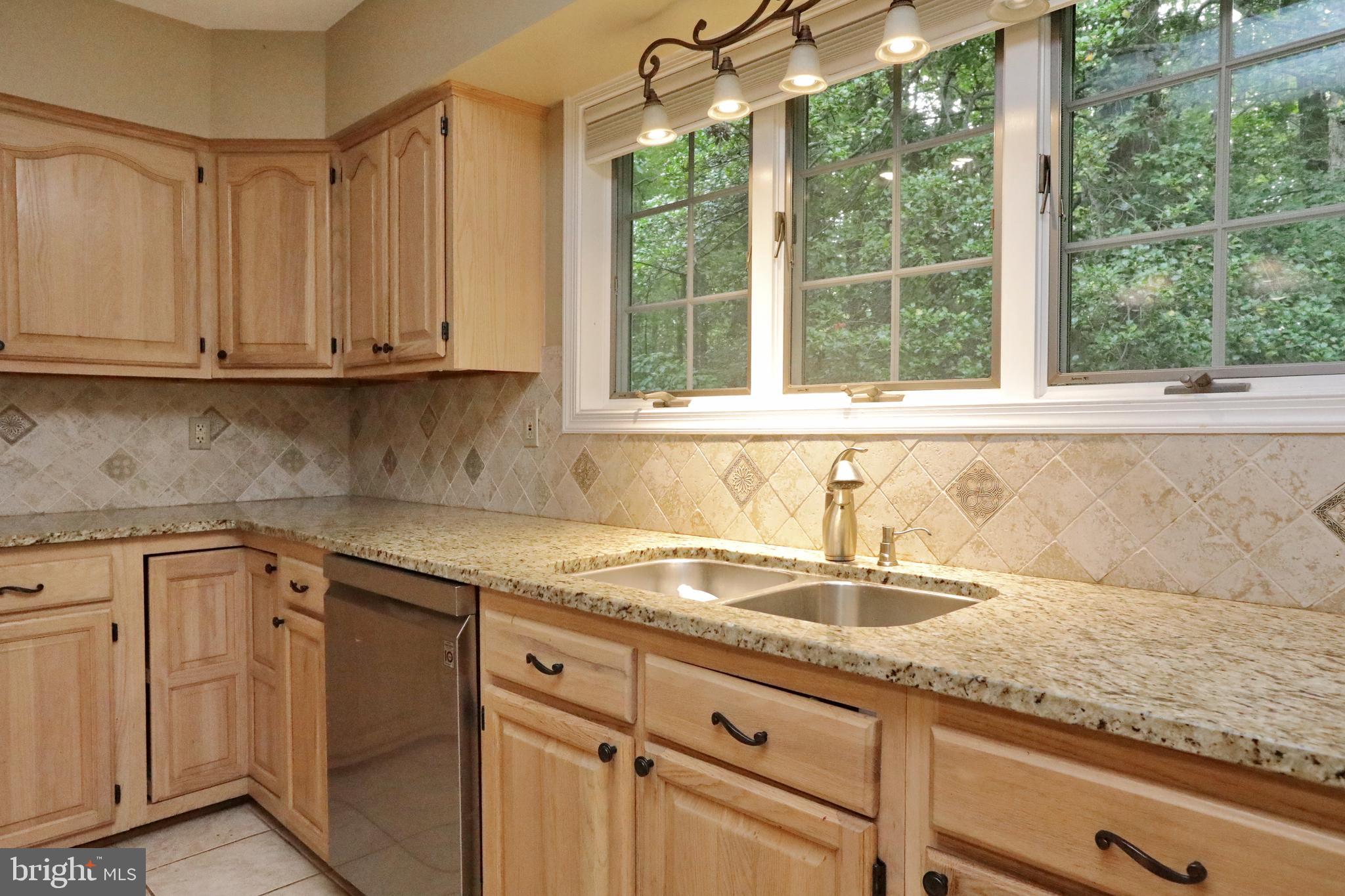 MOUNT EAGLE FARM - Residential