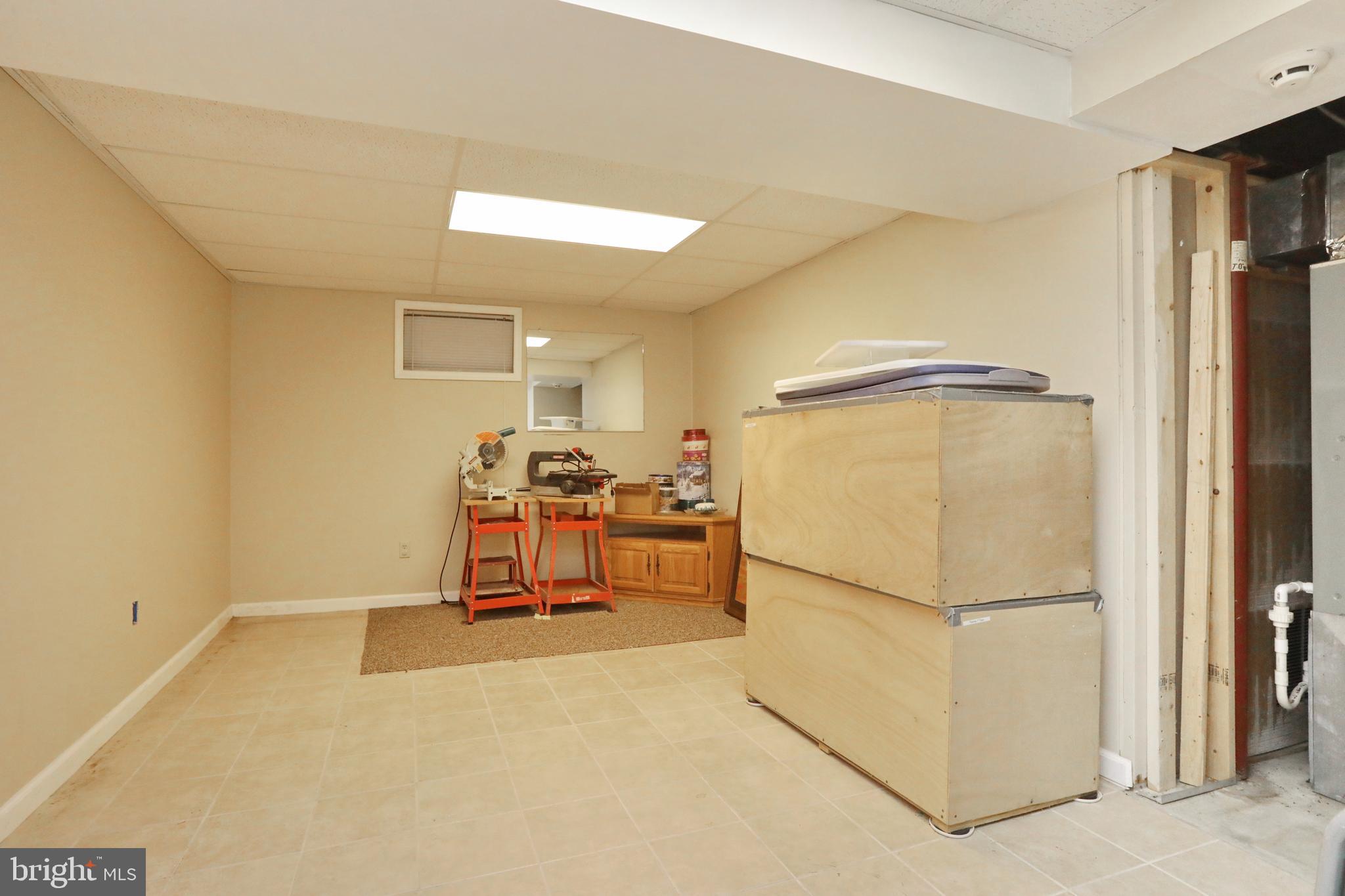 MOUNT EAGLE FARM - Residential