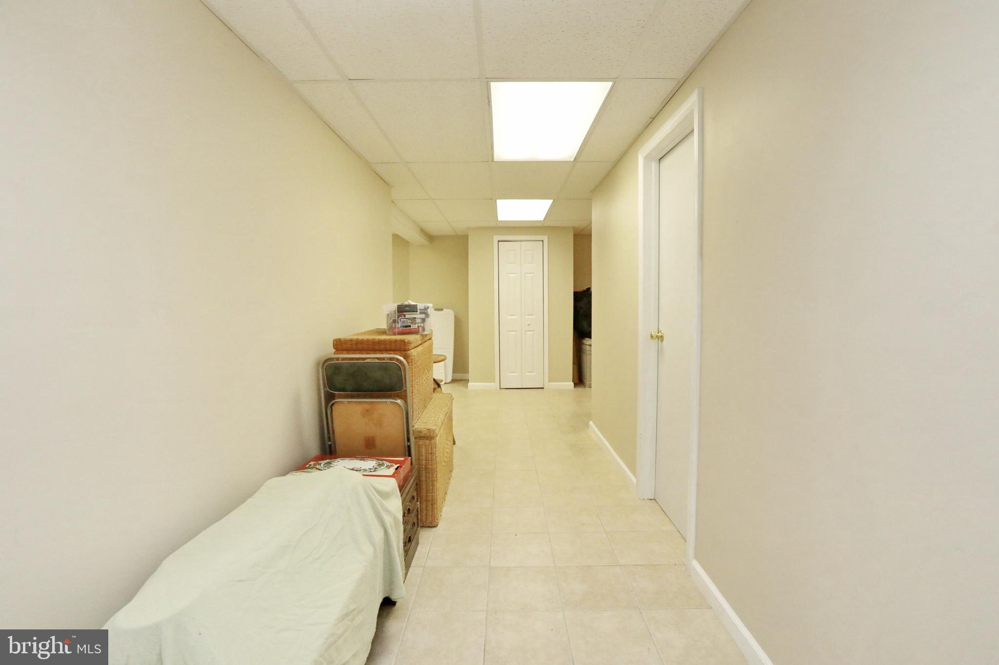 MOUNT EAGLE FARM - Residential