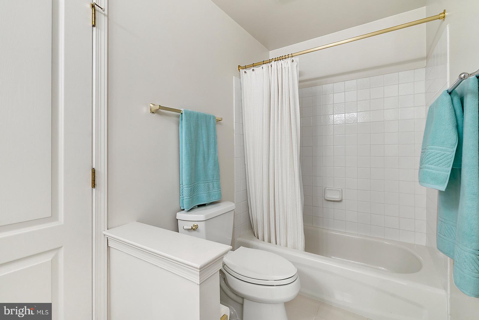 DOMINION VALLEY - Residential