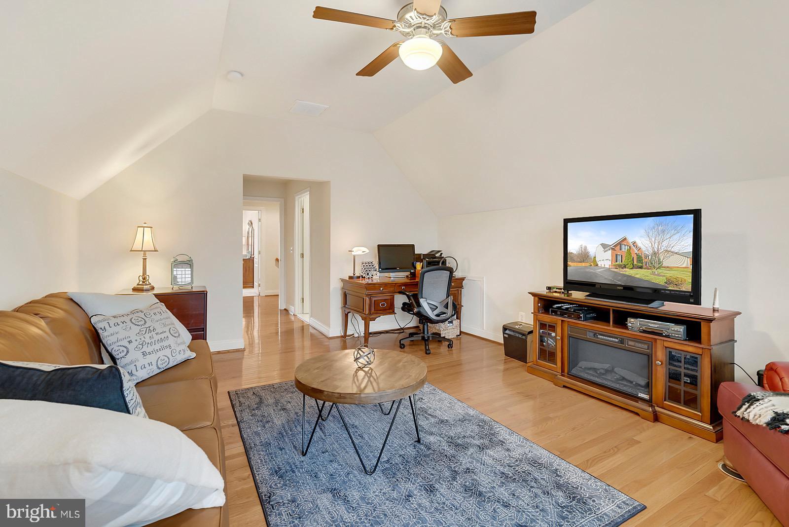 DOMINION VALLEY - Residential