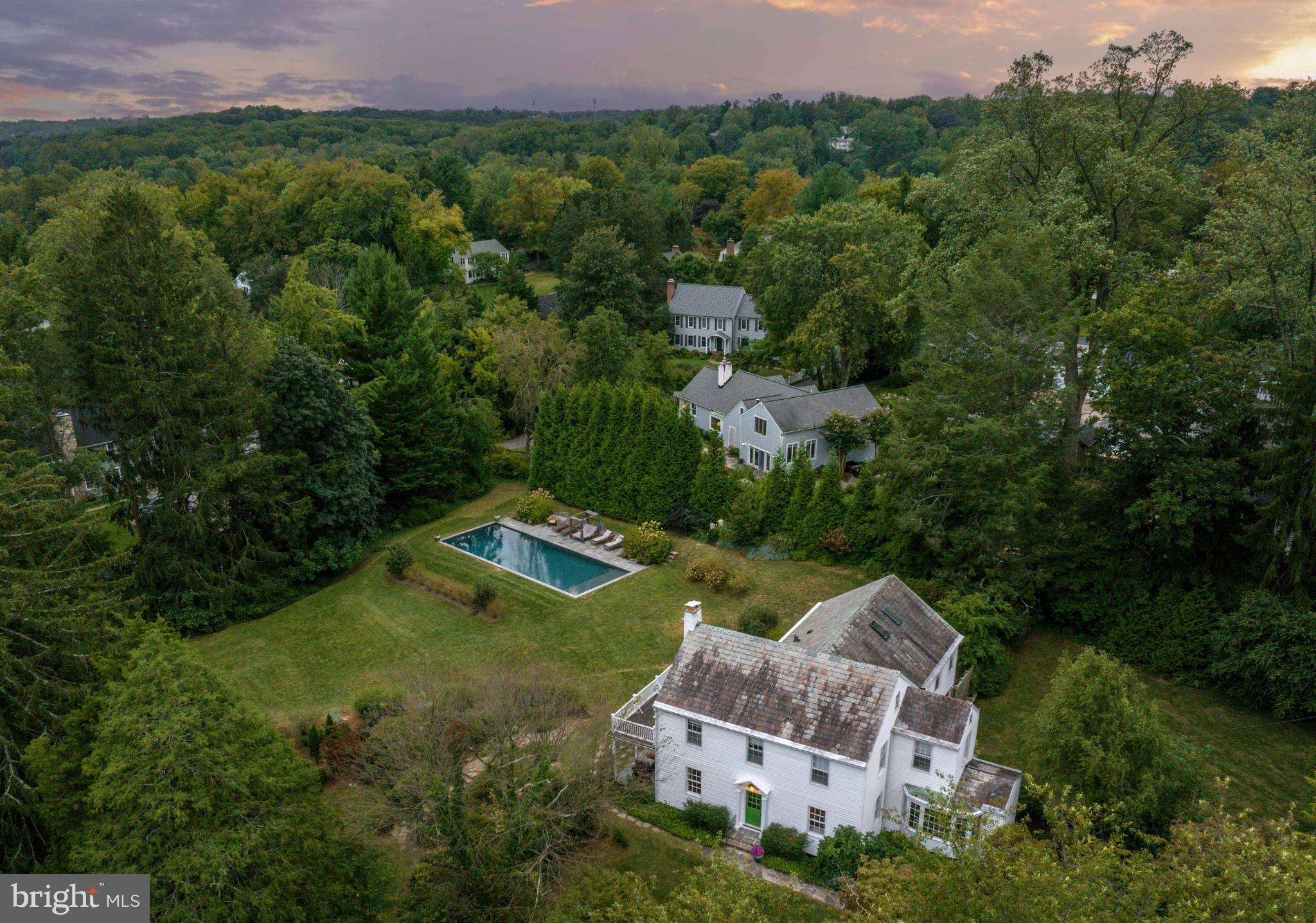 RUXTON - Residential