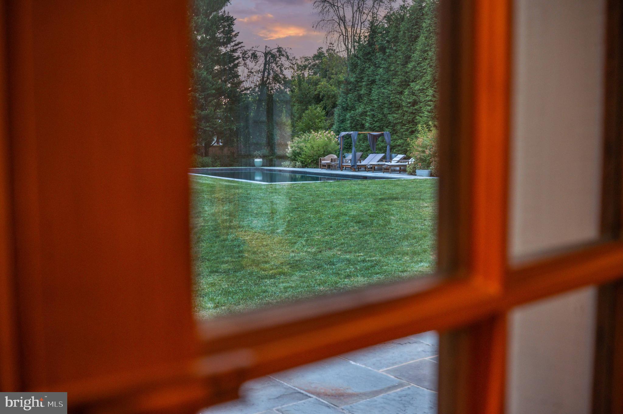 RUXTON - Residential