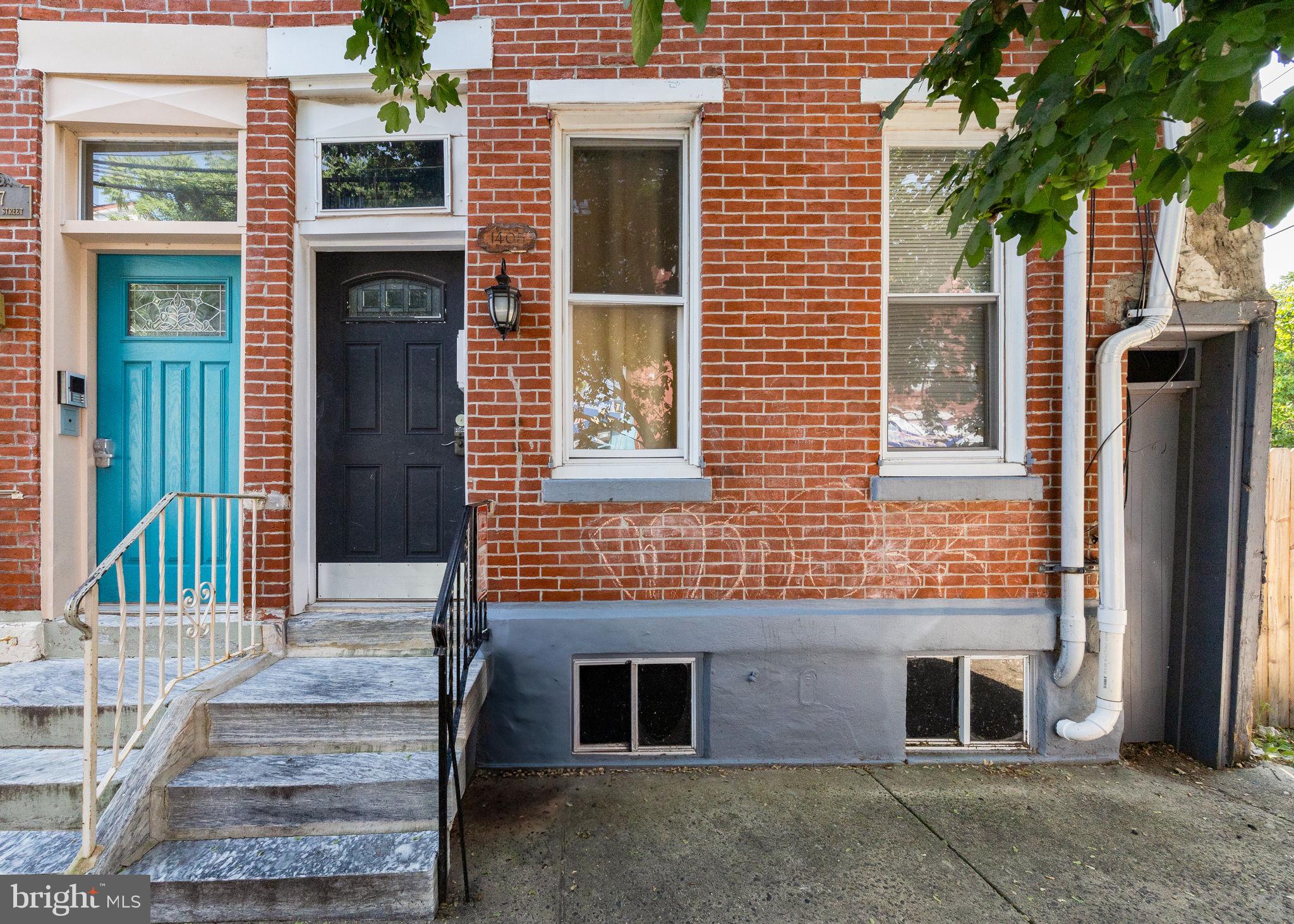 LUDLOW - Residential Lease