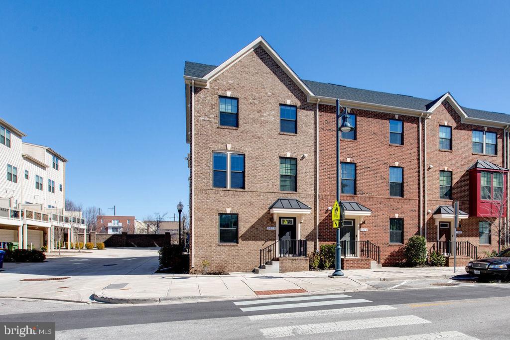 EAGER PARK TOWNHOMES - Residential