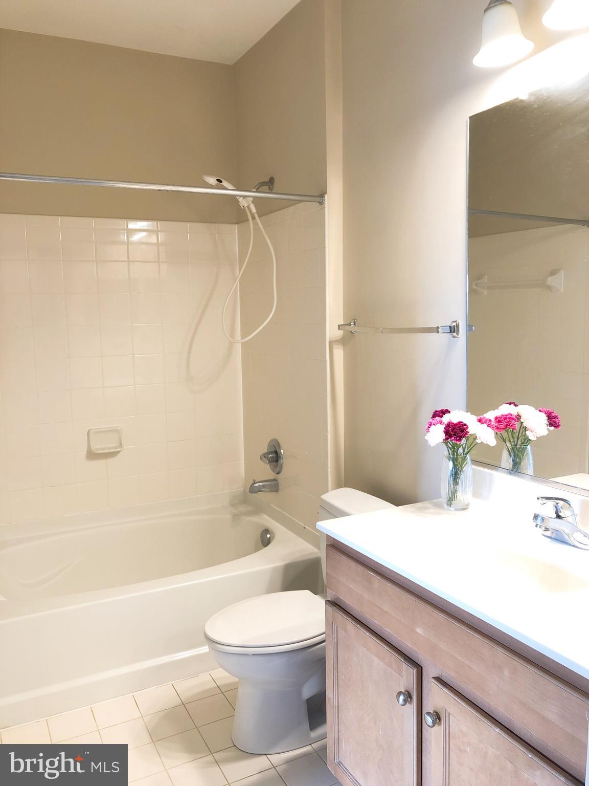 CHANTILLY PARK - Residential