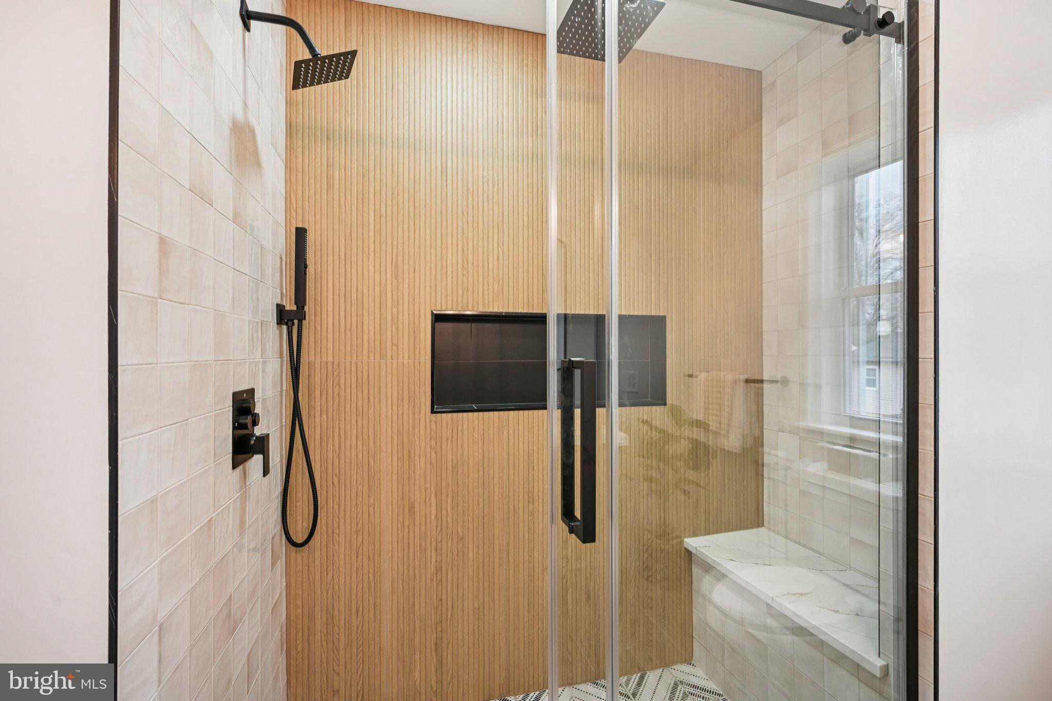 OAKFORD - Residential