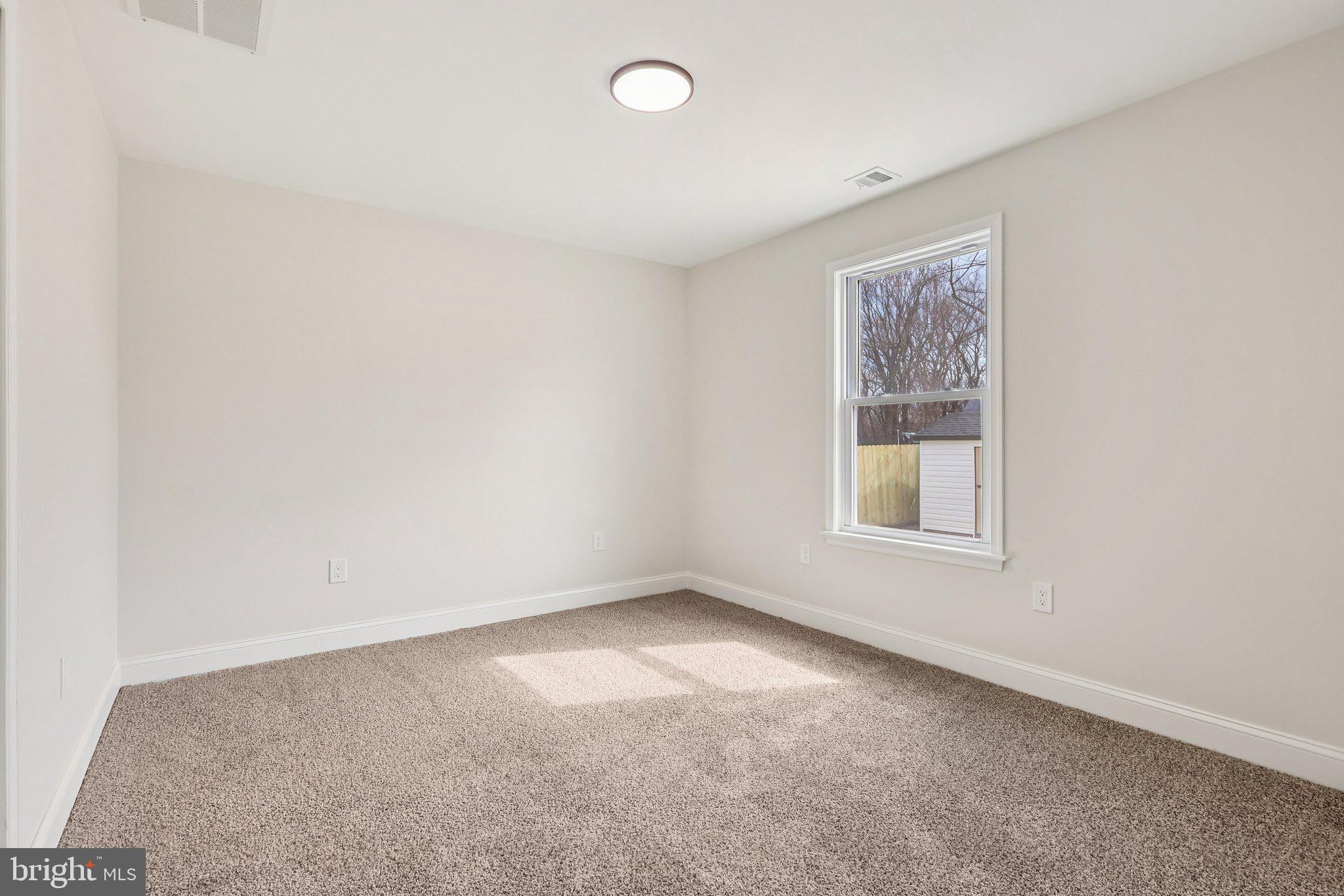 OAKFORD - Residential