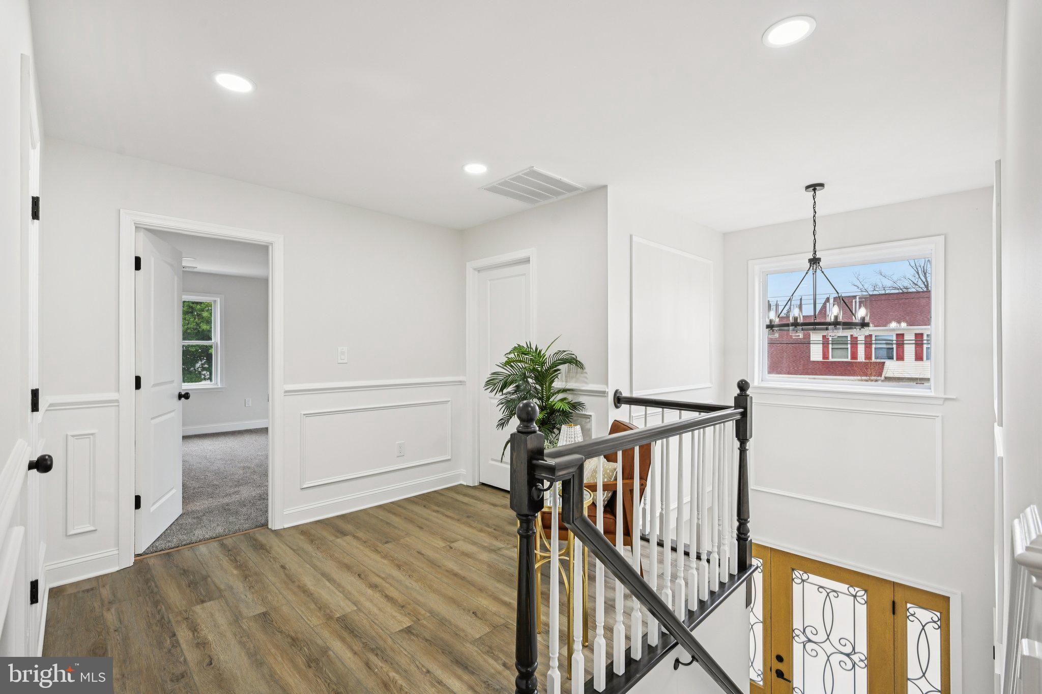 OAKFORD - Residential